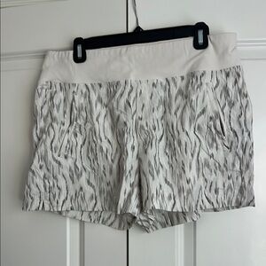 Athleta High Waist White and Gray Shorts